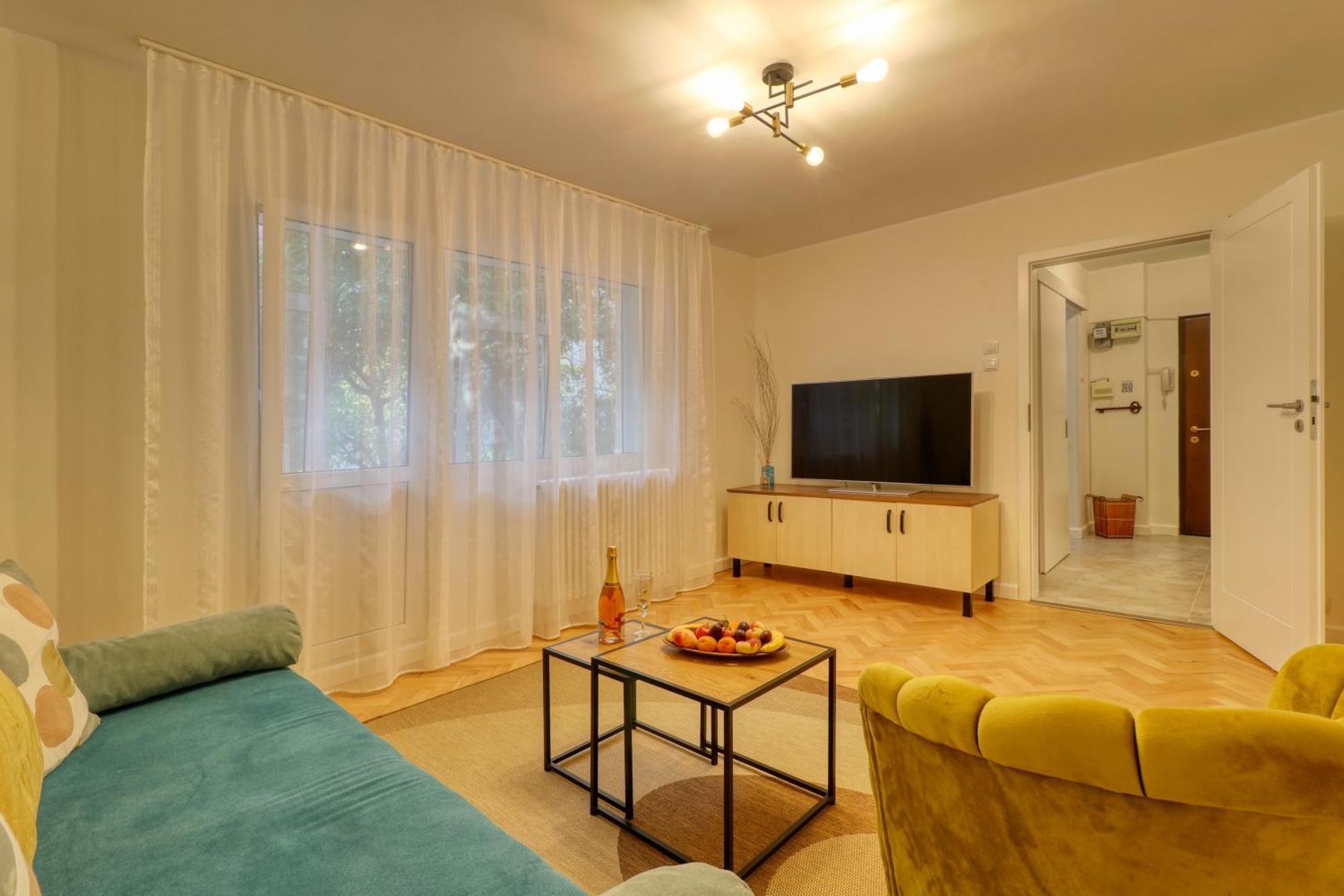 בוקרשט Quito Apartment - Stylish & Quiet מראה חיצוני תמונה