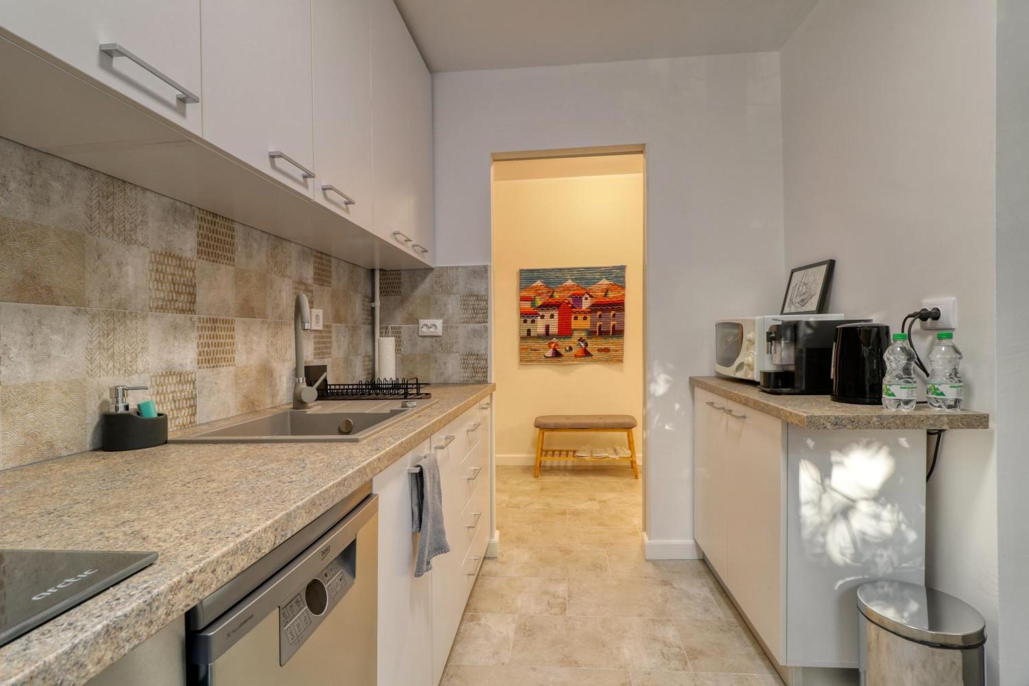 בוקרשט Quito Apartment - Stylish & Quiet מראה חיצוני תמונה