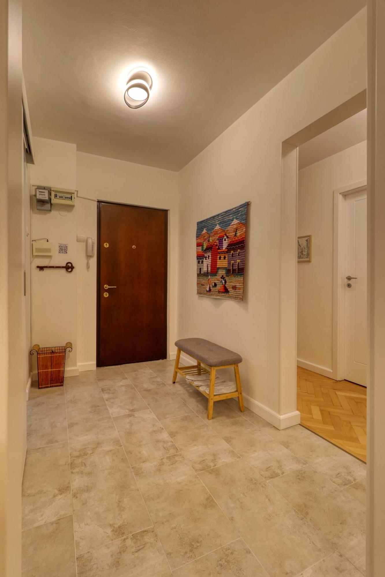 בוקרשט Quito Apartment - Stylish & Quiet מראה חיצוני תמונה